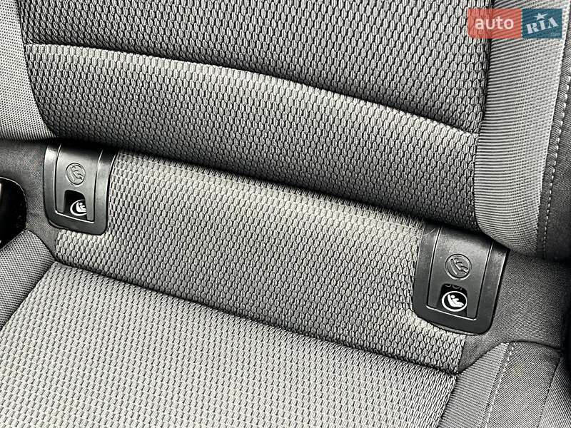 Хэтчбек Volkswagen e-Golf 2018 в Ровно фото 55 Хэтчбек Volkswagen e-Golf 2018 в Ровно