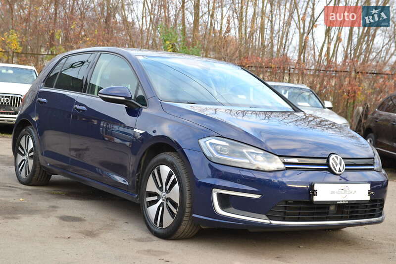 Хэтчбек Volkswagen e-Golf 2018 в Луцке