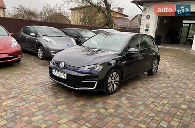 Хэтчбек Volkswagen e-Golf 2016 в Черновцах