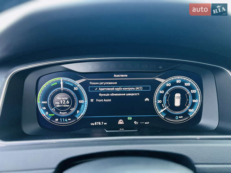 Хэтчбек Volkswagen e-Golf 2018 в Мукачево