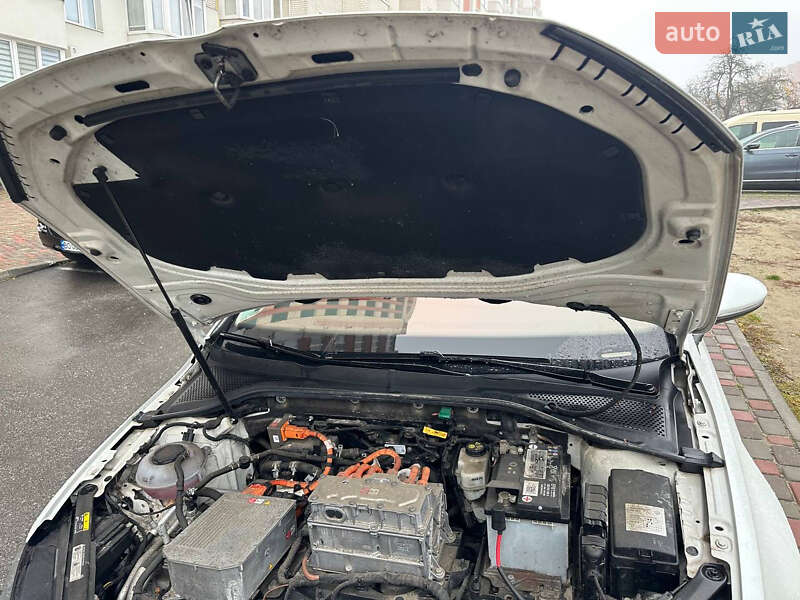 Хэтчбек Volkswagen e-Golf 2018 в Тернополе