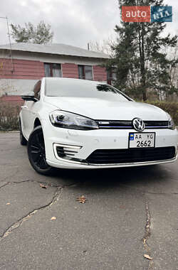 Хэтчбек Volkswagen e-Golf 2019 в Ирпене