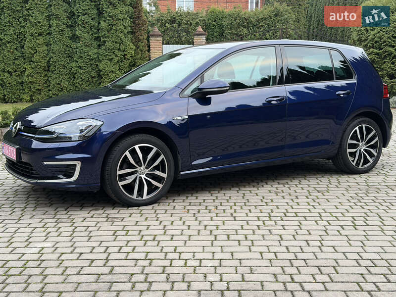 Хэтчбек Volkswagen e-Golf 2019 в Ровно