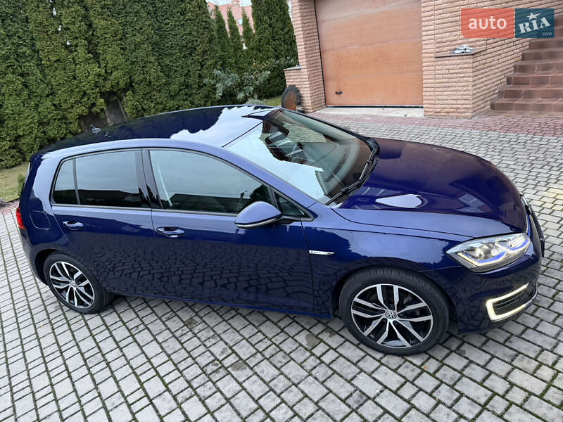 Хэтчбек Volkswagen e-Golf 2019 в Ровно