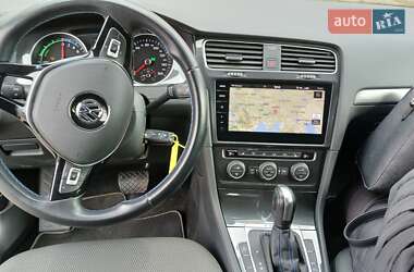 Хетчбек Volkswagen e-Golf 2020 в Харкові