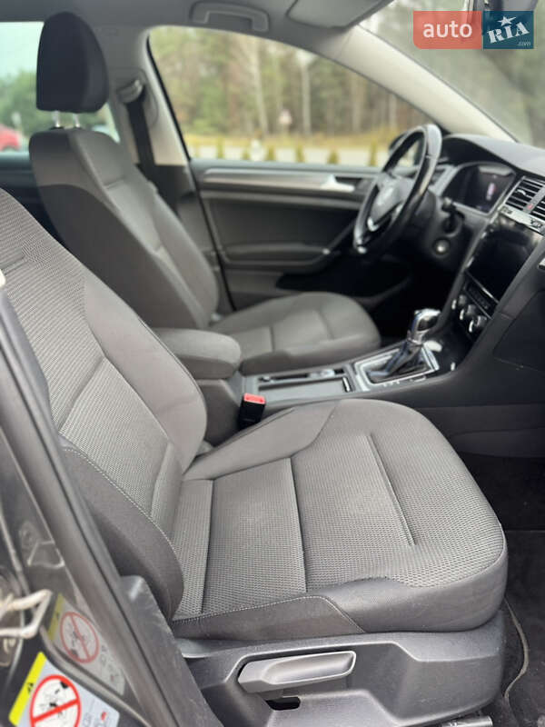 Хэтчбек Volkswagen e-Golf 2018 в Ковеле фото 19 Хэтчбек Volkswagen e-Golf 2018 в Ковеле