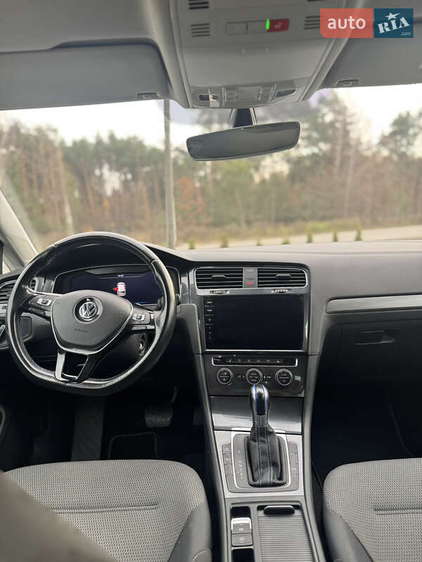 Хэтчбек Volkswagen e-Golf 2018 в Ковеле фото 24 Хэтчбек Volkswagen e-Golf 2018 в Ковеле