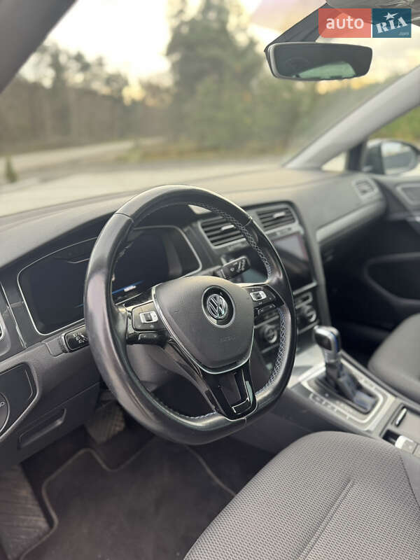Хэтчбек Volkswagen e-Golf 2018 в Ковеле фото 28 Хэтчбек Volkswagen e-Golf 2018 в Ковеле
