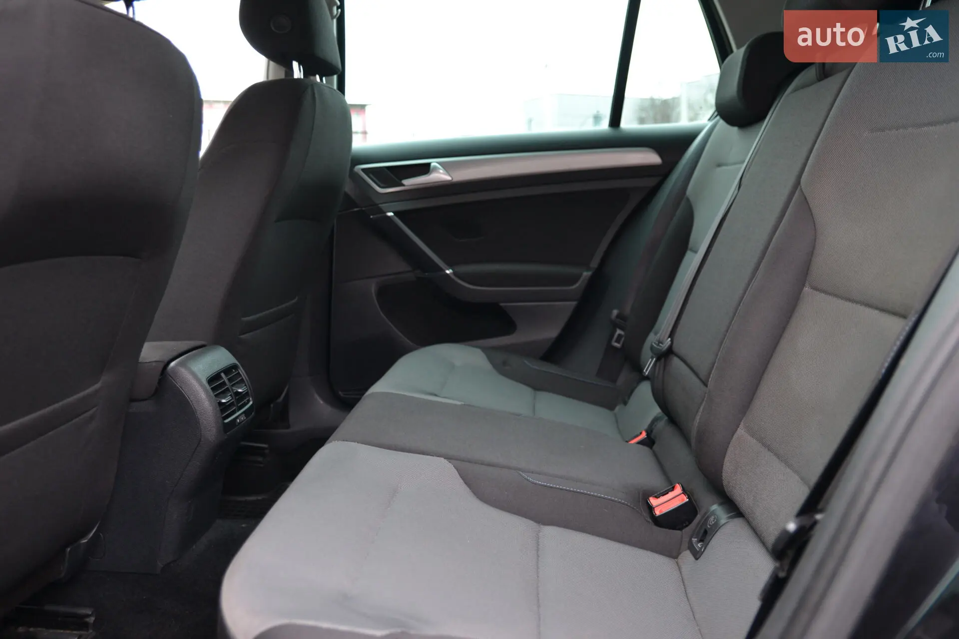 2016 Volkswagen Golf - мініатюра 17