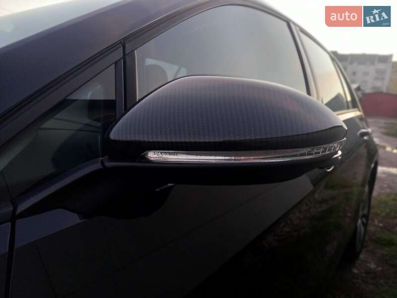 Хэтчбек Volkswagen e-Golf 2018 в Дрогобыче