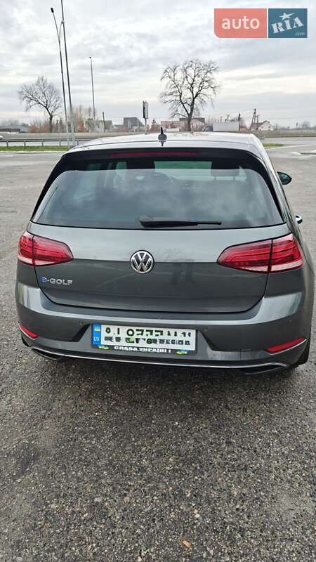Хэтчбек Volkswagen e-Golf 2018 в Глевахе