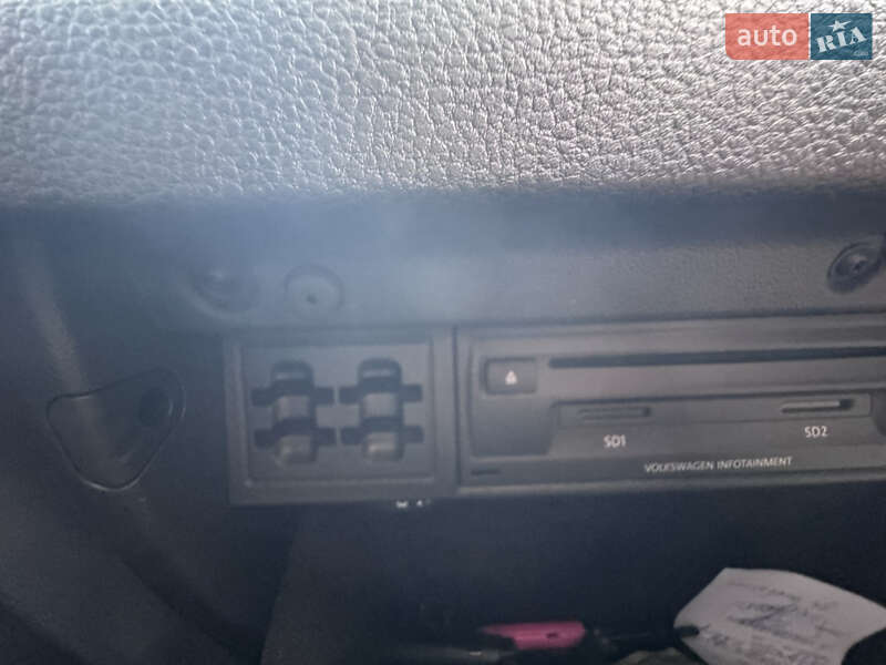 Хетчбек Volkswagen e-Golf 2015 в Кропивницькому