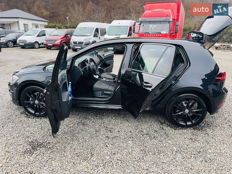Хетчбек Volkswagen e-Golf 2019 в Іршаві фото 29 Хетчбек Volkswagen e-Golf 2019 в Іршаві