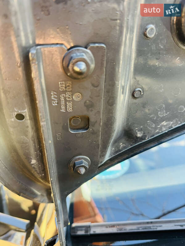 Хетчбек Volkswagen e-Golf 2019 в Іршаві фото 45 Хетчбек Volkswagen e-Golf 2019 в Іршаві