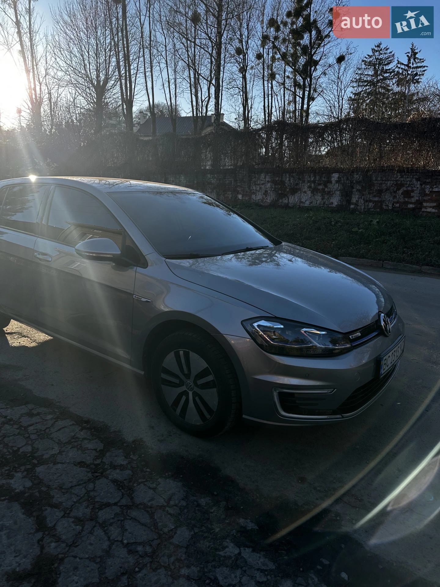 2019 Volkswagen Golf - мініатюра 2