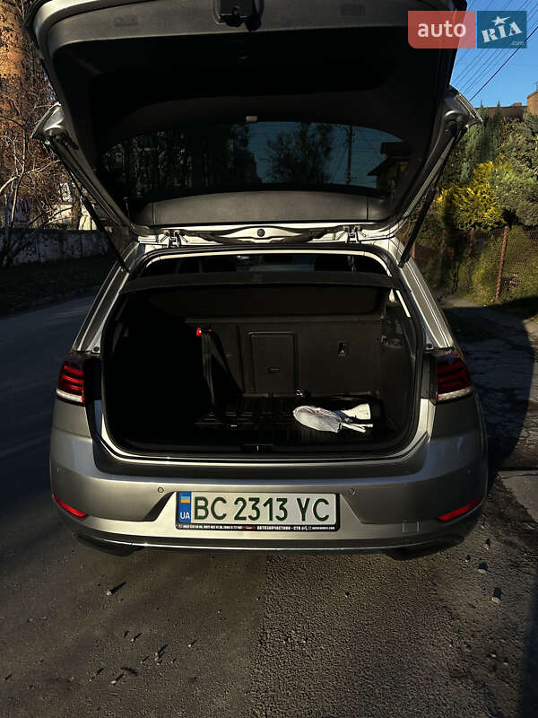 Хетчбек Volkswagen e-Golf 2019 в Львові фото 6 Хетчбек Volkswagen e-Golf 2019 в Львові