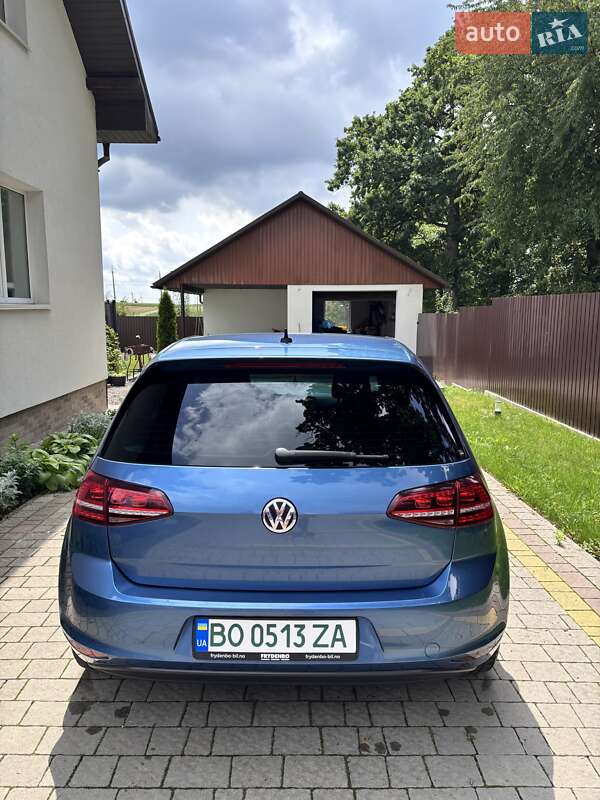 Хэтчбек Volkswagen e-Golf 2016 в Тернополе