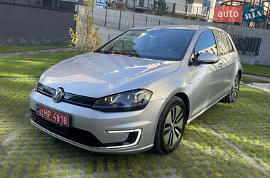 Хэтчбек Volkswagen e-Golf 2015 в Львове