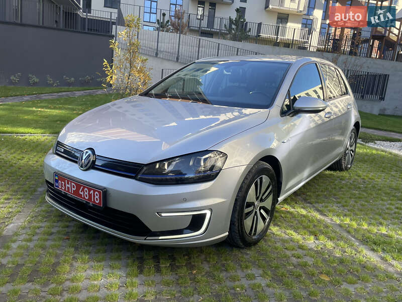 Volkswagen e-Golf 2015 Volkswagen e-Golf 2015
