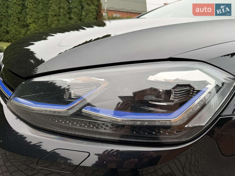 Хэтчбек Volkswagen e-Golf 2018 в Ровно