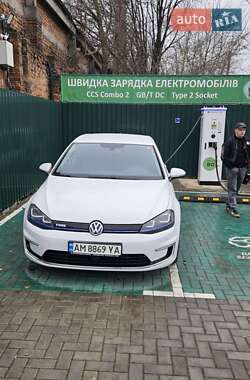 Хэтчбек Volkswagen e-Golf 2014 в Житомире