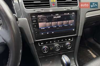 Хэтчбек Volkswagen e-Golf 2018 в Тернополе