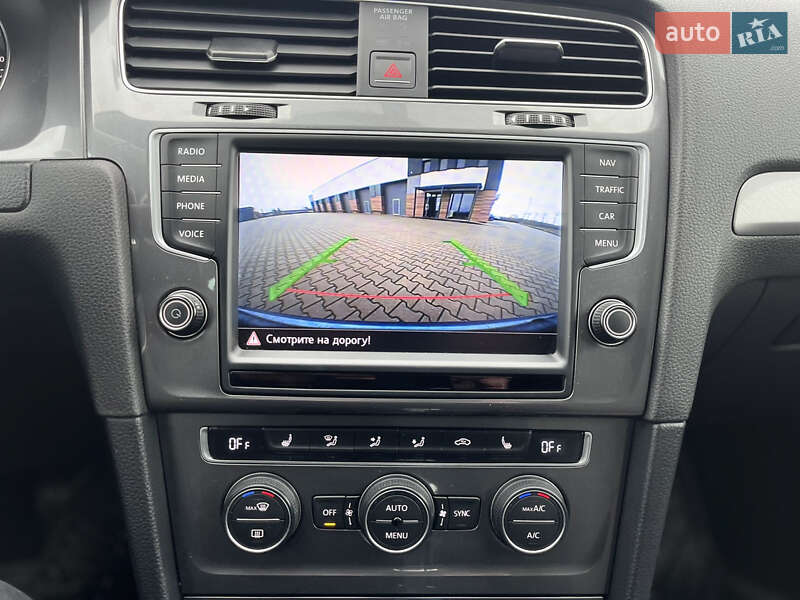 Хэтчбек Volkswagen e-Golf 2015 в Ковеле