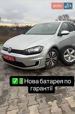 Хетчбек Volkswagen e-Golf 2016 в Тернополі