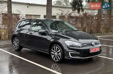 Хэтчбек Volkswagen e-Golf 2019 в Дубно