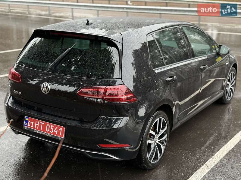 Хэтчбек Volkswagen e-Golf 2019 в Дубно