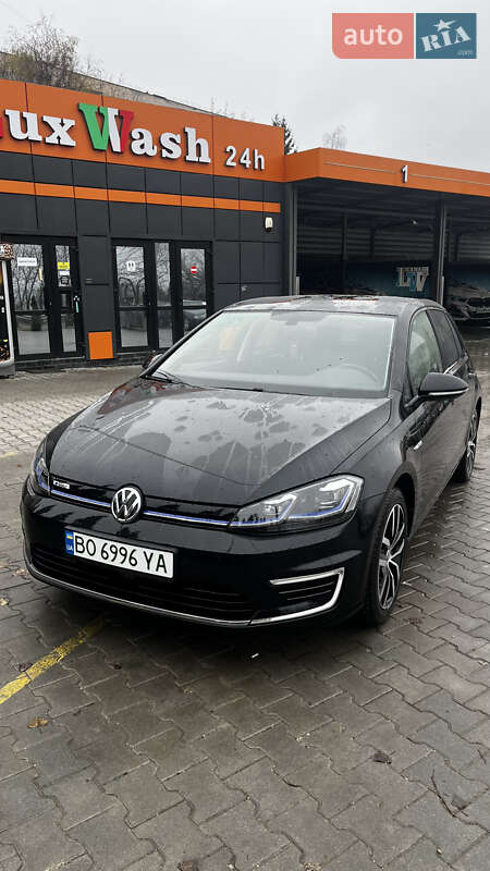 Хэтчбек Volkswagen e-Golf 2020 в Тернополе