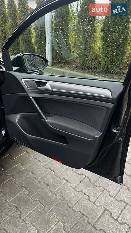 Хэтчбек Volkswagen e-Golf 2020 в Тернополе