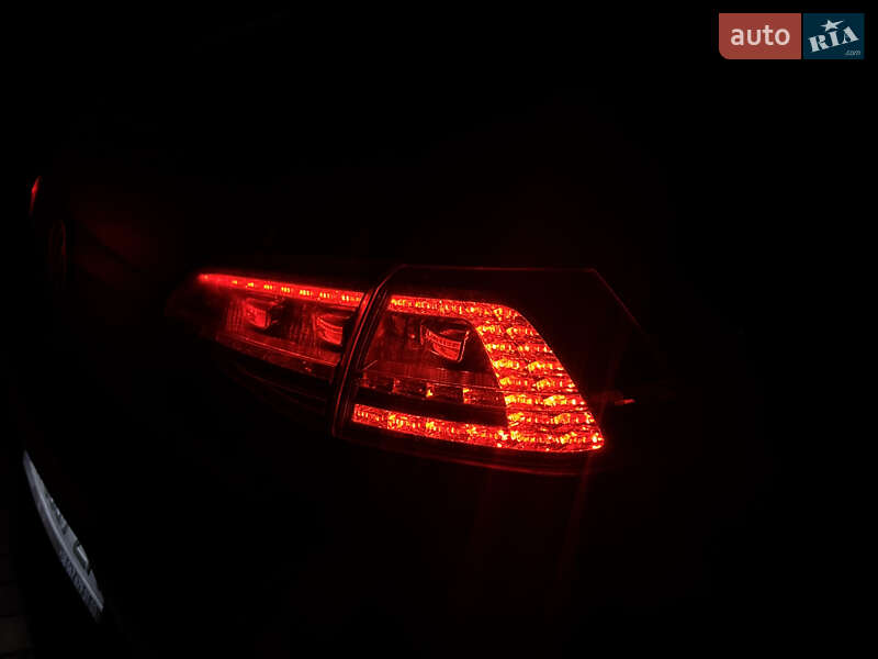 Хэтчбек Volkswagen e-Golf 2015 в Хмельницком