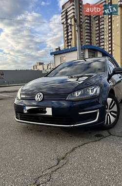 Хетчбек Volkswagen e-Golf 2014 в Харкові