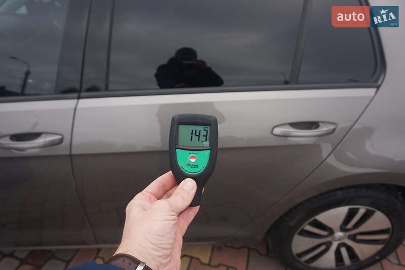 Хэтчбек Volkswagen e-Golf 2015 в Самборе