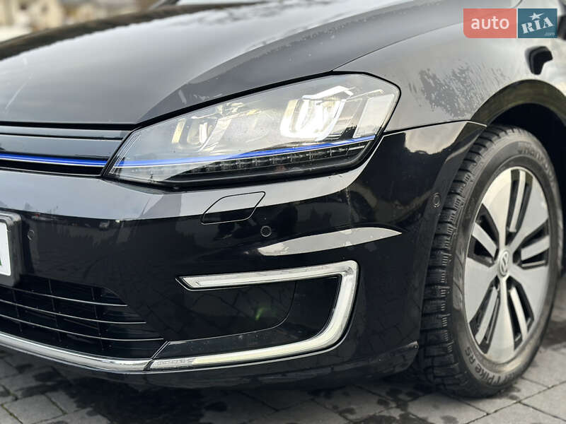 Хэтчбек Volkswagen e-Golf 2015 в Мукачево фото 16 Хэтчбек Volkswagen e-Golf 2015 в Мукачево