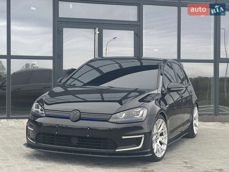Хэтчбек Volkswagen e-Golf 2015 в Тернополе фото 4 Хэтчбек Volkswagen e-Golf 2015 в Тернополе