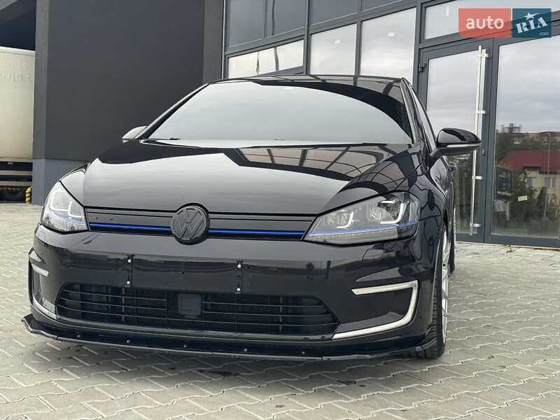 Хэтчбек Volkswagen e-Golf 2015 в Тернополе фото 17 Хэтчбек Volkswagen e-Golf 2015 в Тернополе