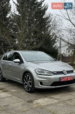 Хетчбек Volkswagen e-Golf 2018 в Дубні