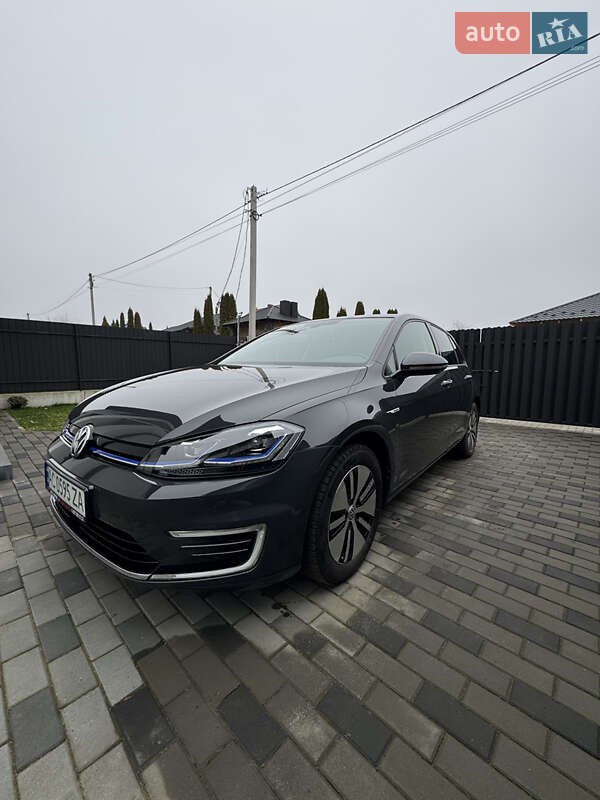 Volkswagen e-Golf 2020