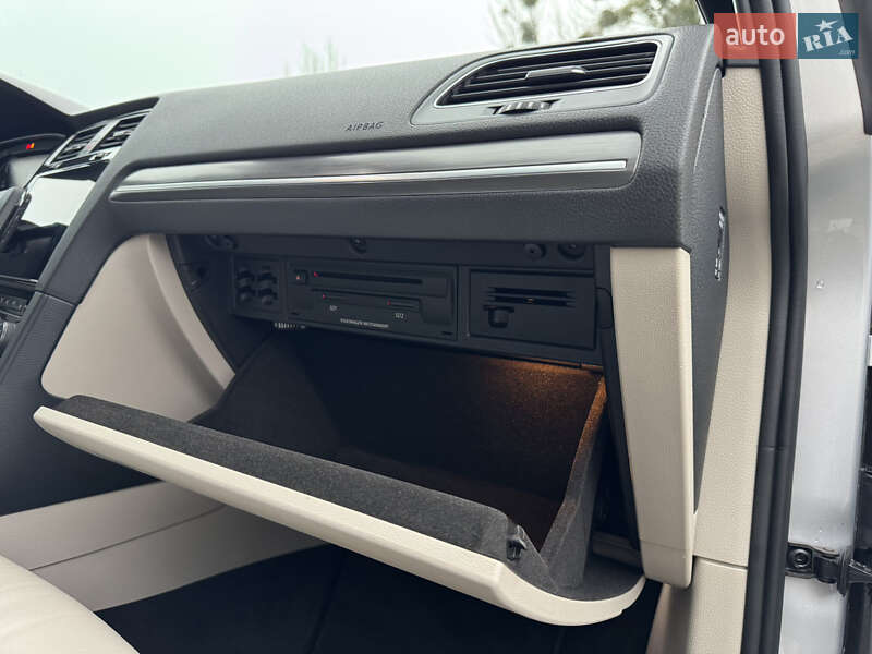 Хэтчбек Volkswagen e-Golf 2019 в Луцке