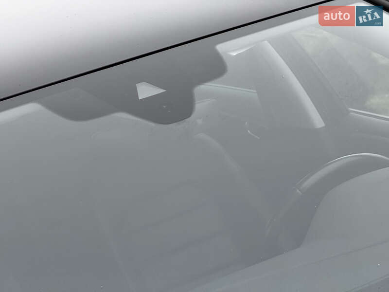 Хэтчбек Volkswagen e-Golf 2019 в Дрогобыче