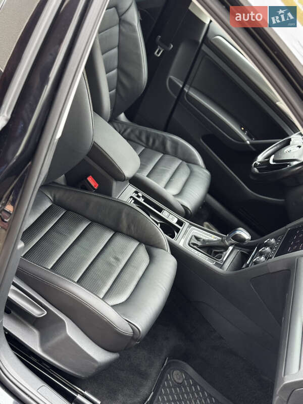 Хэтчбек Volkswagen e-Golf 2019 в Дрогобыче