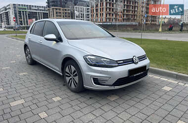 Хэтчбек Volkswagen e-Golf 2019 в Ужгороде