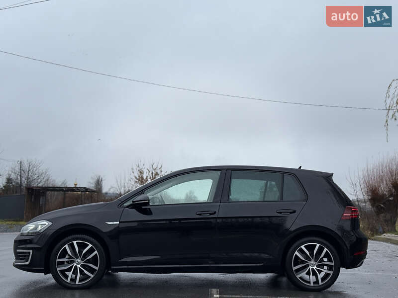 Хэтчбек Volkswagen e-Golf 2019 в Ровно