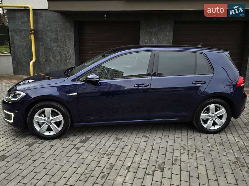 Хэтчбек Volkswagen e-Golf 2018 в Тернополе фото 5 Хэтчбек Volkswagen e-Golf 2018 в Тернополе