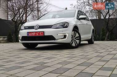 Хетчбек Volkswagen e-Golf 2015 в Івано-Франківську