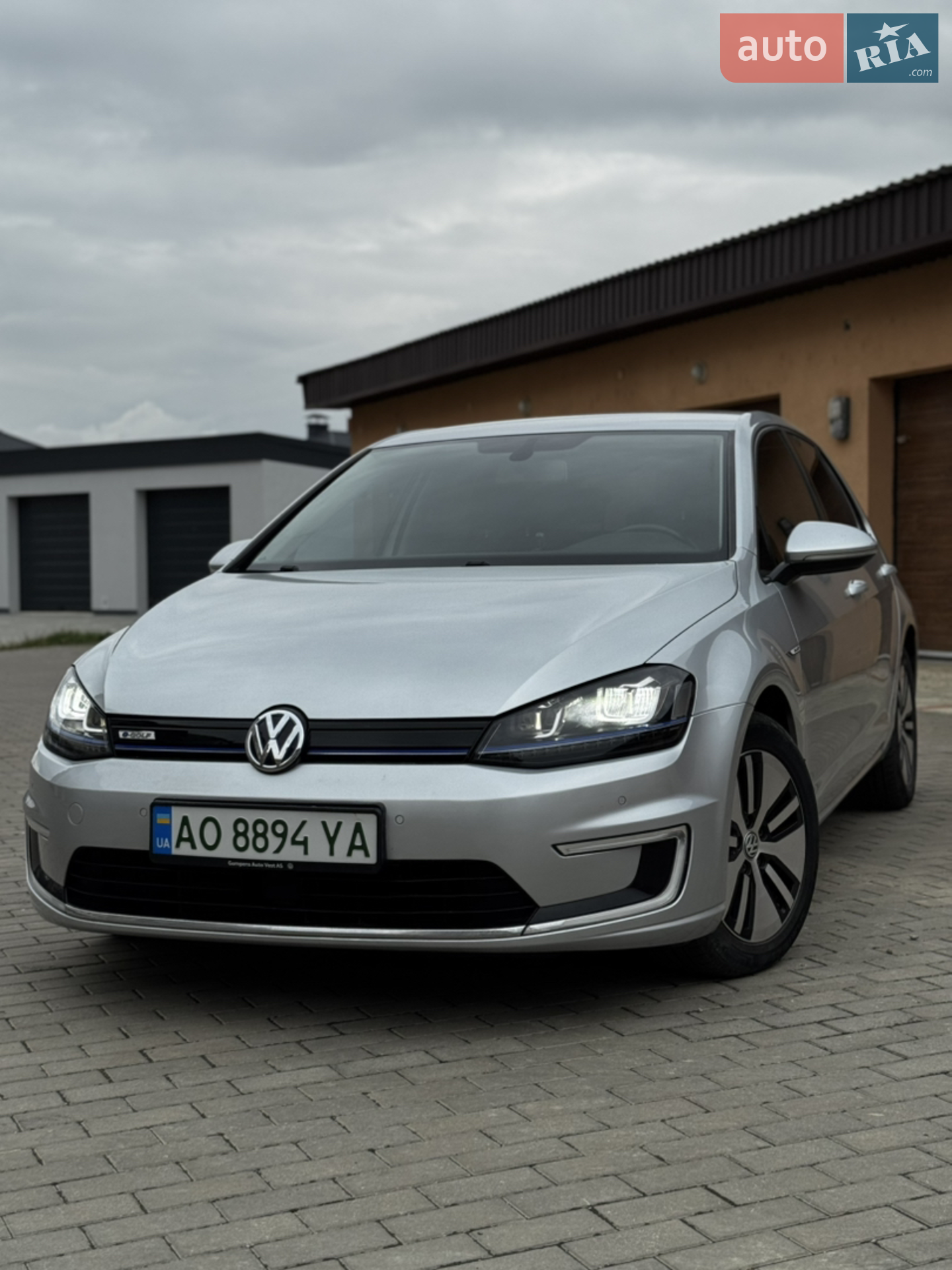 2015 Volkswagen Golf - мініатюра 2