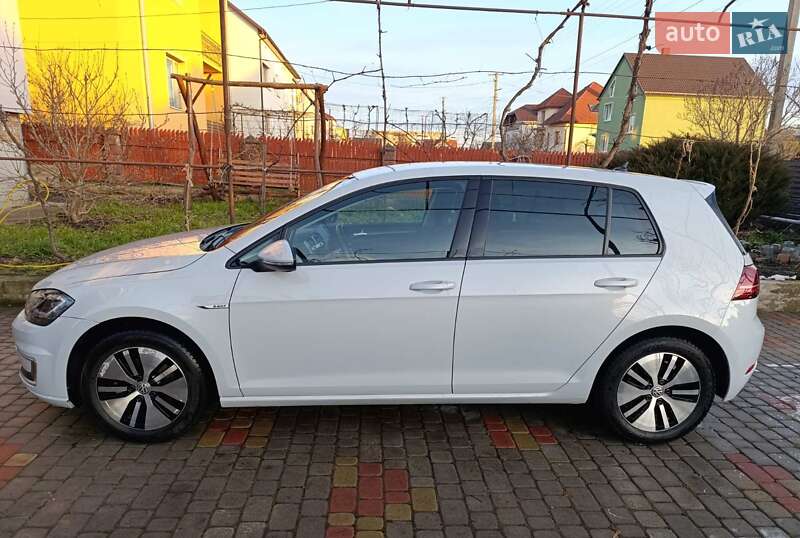 Хетчбек Volkswagen e-Golf 2018 в Львові фото 9 Хетчбек Volkswagen e-Golf 2018 в Львові