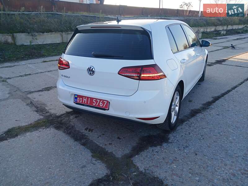Хэтчбек Volkswagen e-Golf 2014 в Харькове